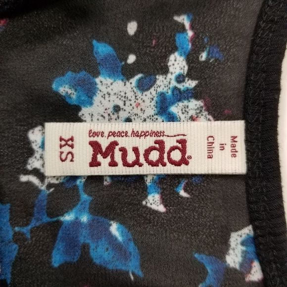 MUDD Floral Semi Sheer tank - Picture 4 of 4